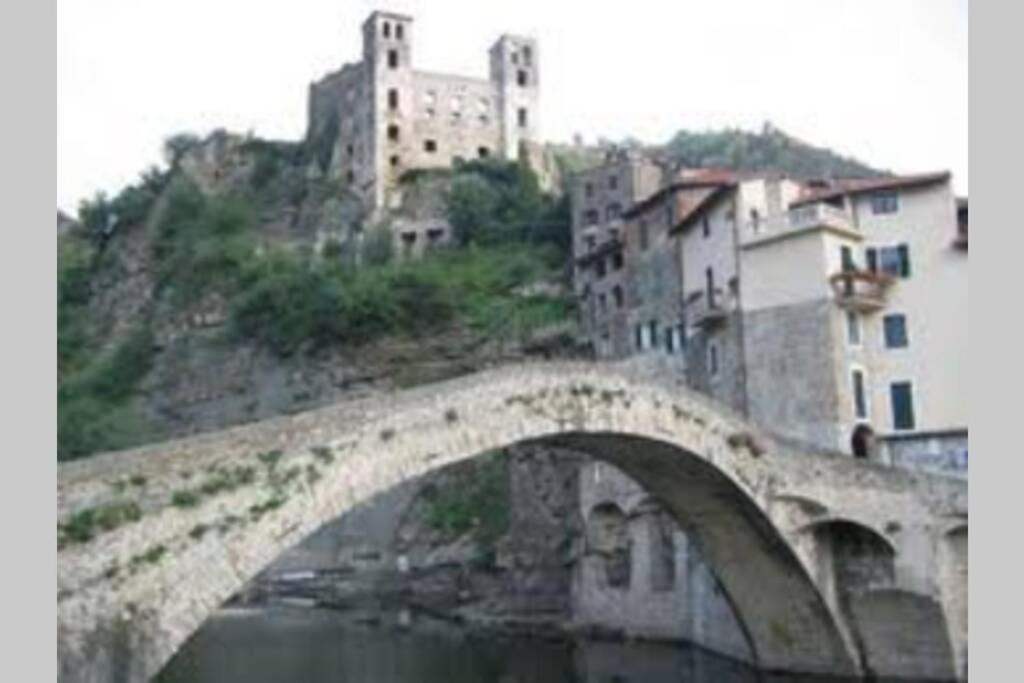 Alloggio Per Vacanze A Isolabona Luaran gambar